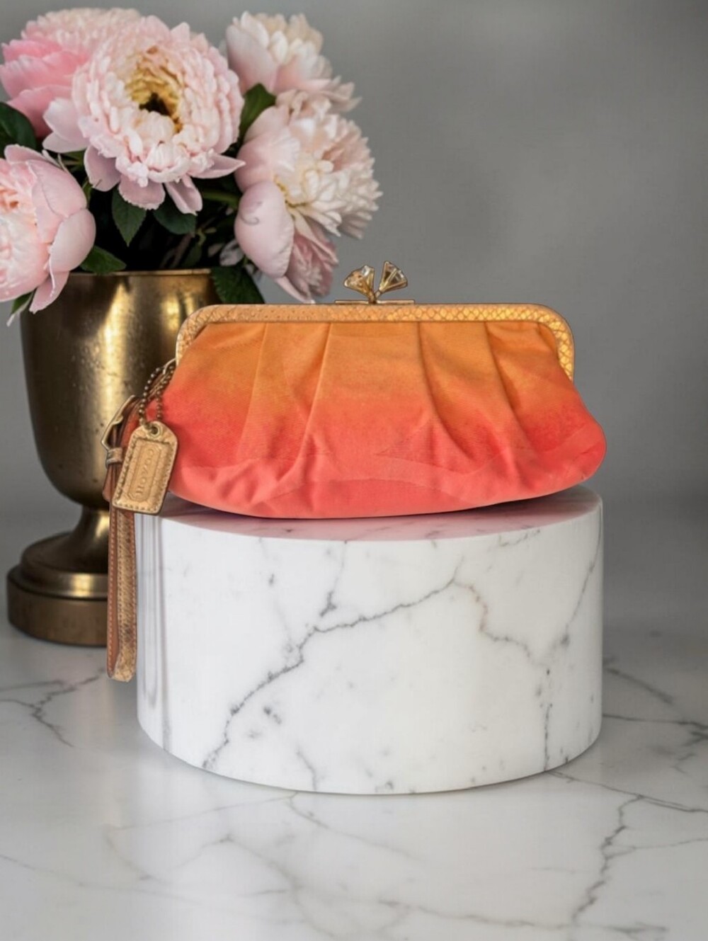 Coach Vintage Limited Edition Orange Ombre Gold Frame Clutch w/Crystal Kisslock